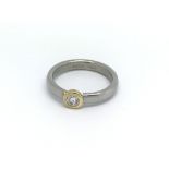 18ct platinum diamond solitaire ring, approx 0.20c