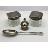 A pair of silver lidded inkwells, an early Georgia