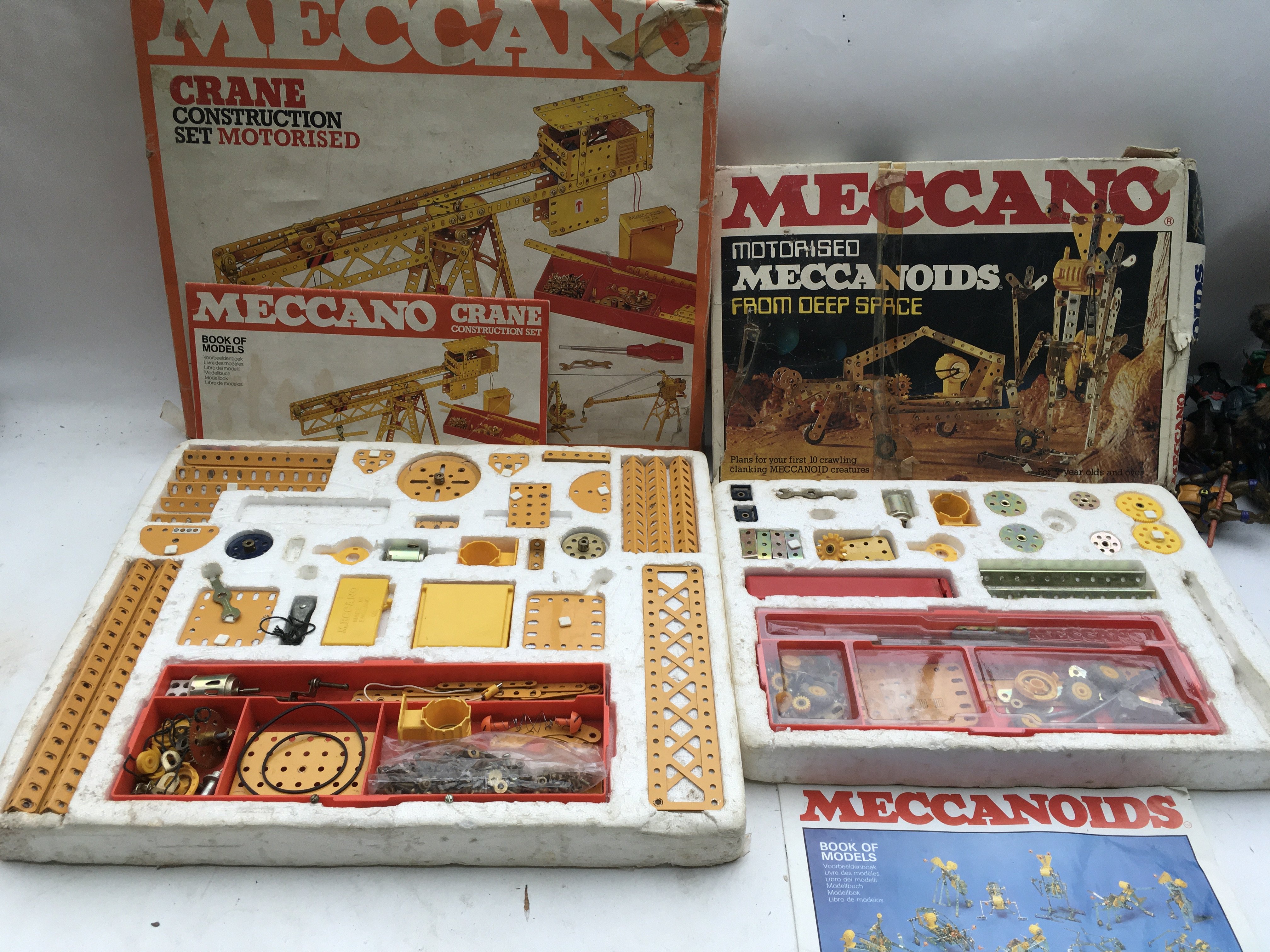Meccano sets, boxed including Crane construction set motorised and Meccanoids from Deep Space also