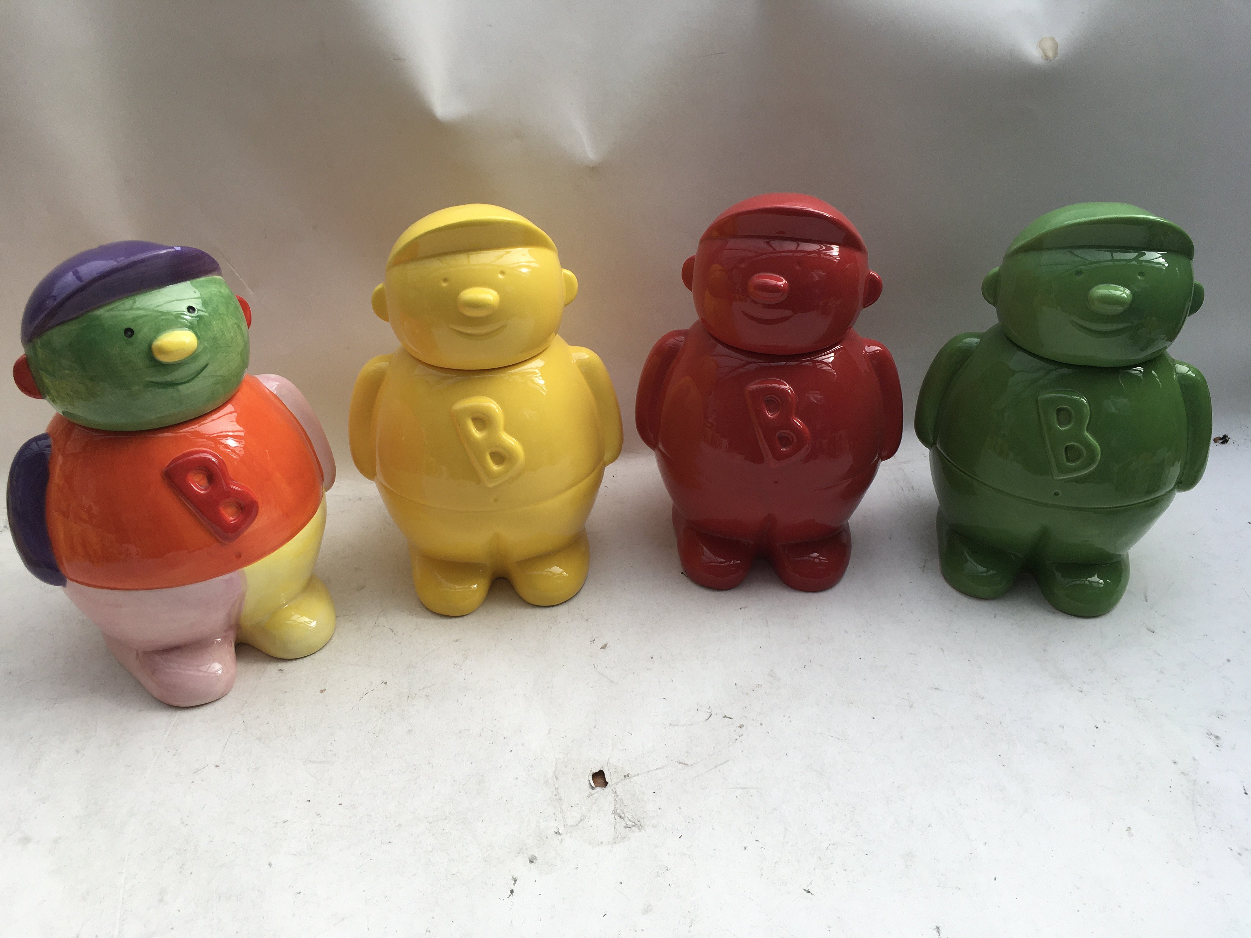 Bassetts ,Jelly babies ceramic sweet/ money box ja