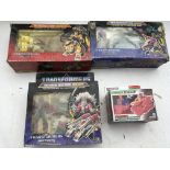 Transformers, boxed sets including Pretenders Autobot - Chainclaw, Pretenders Decepticon Snarler,