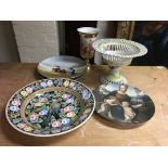 A collection of 6 decorative pottery and porcelain items