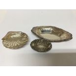 A Silver shell shaped dish Sheffield hallmarks and