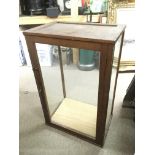 A mahogany cased display cabinet, approx 48cm x 32