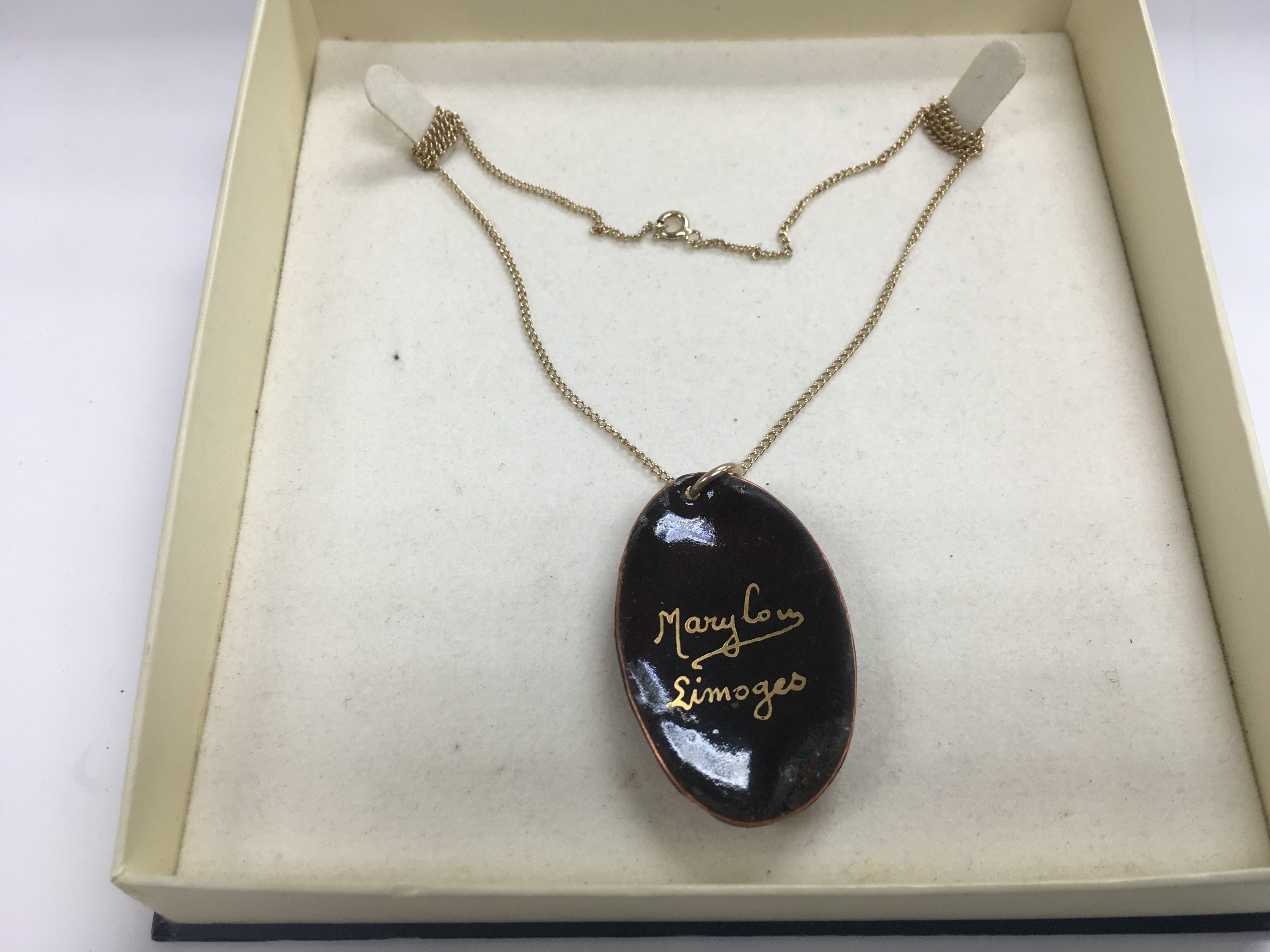A signed Limoges enamel pendant on a 9ct gold chai - Image 2 of 2