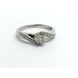 A 9ct white gold diamond flash ring, approx.10ct,