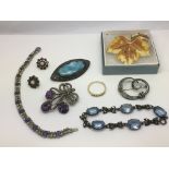 A collection of vintage costume jewellery.