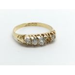 A vintage 18ct gold five stone diamond ring (missi