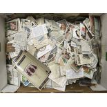 A large qty of mixed cigarette and tea cards.