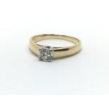 An 18ct yellow gold and diamond solitaire ring, approx 0.25ct, ring size approx I/J