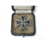 German Iron Cross WW2 style 1st class in fitted case, one piece made, VF