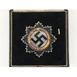 A German WW2 deutches kreuz silver No 1 .marked Deschler sohn in a fitted case