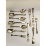 A collection of Georgian and later silver flatware, approx 568g.