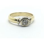 An 18ct yellow gold and diamond solitaire ring, approx 0.33ct, ring size approx O