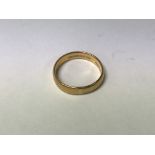 A heavy 22ct wedding band, 6.6g