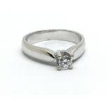 An 18ct white gold diamond solitaire ring, approx 0.25ct, ring size approx K