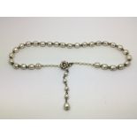 A Miriam Haskell faux baroque pearl necklace.