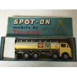 Triang Spot on , 1:42 scale, #110/4 , 4000 gallon auto petrol tanker, boxed