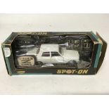 Triang Spot on, 1:42 scale, #309 Ford Zephyr 6, Z cars, boxed, damage to window of box