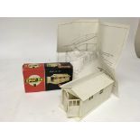 Triang Spot on, 1:42 scale, #257, Constructional garage kit, boxed with instructions leaflet