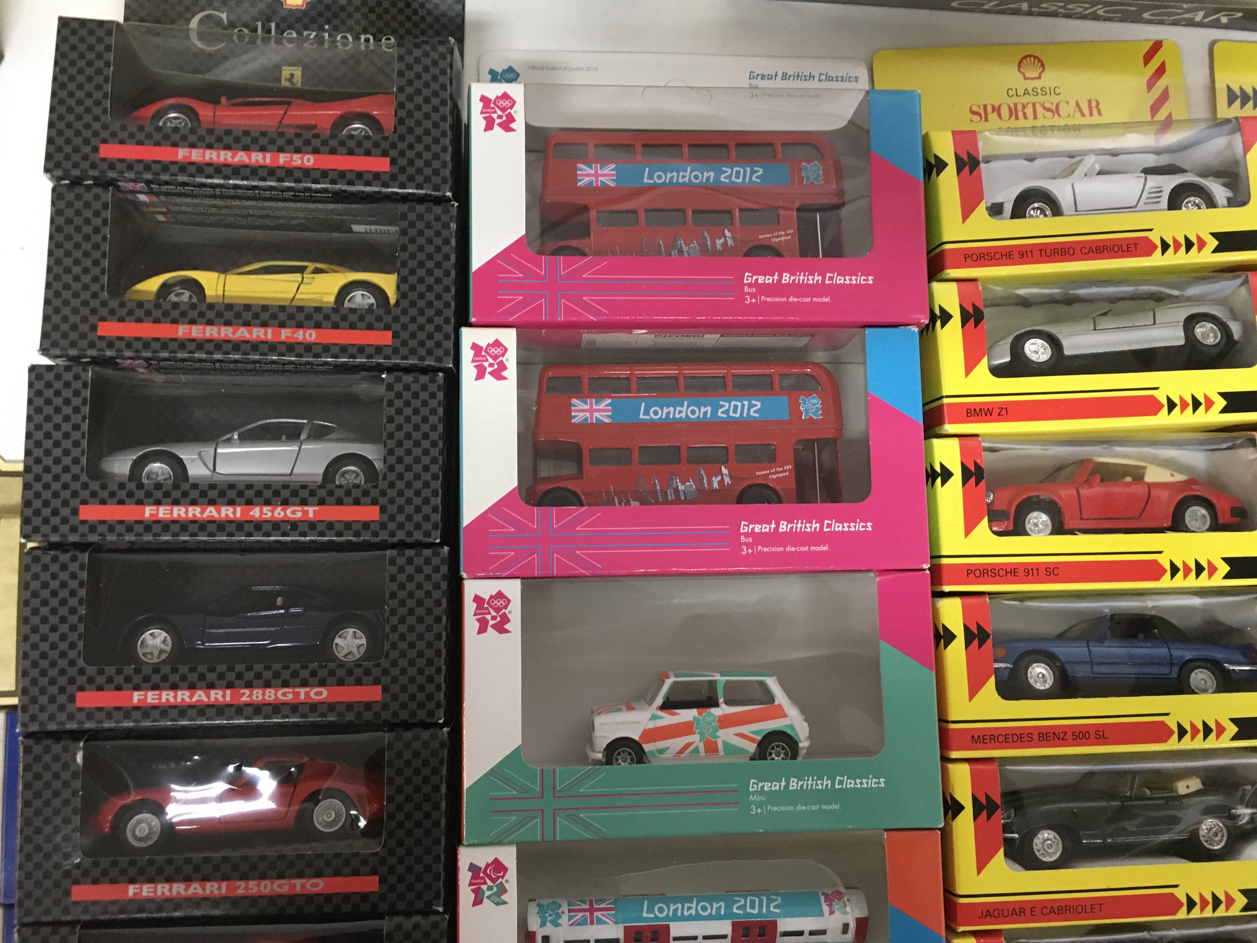 A collection of boxed Diecast vehicles including Corgi, Lledo, Oxford, Shell, etc - Image 4 of 7