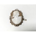 A 9ct gold mounted cameo brooch.