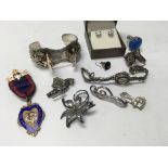 A small collection of good hallmarked and sterling