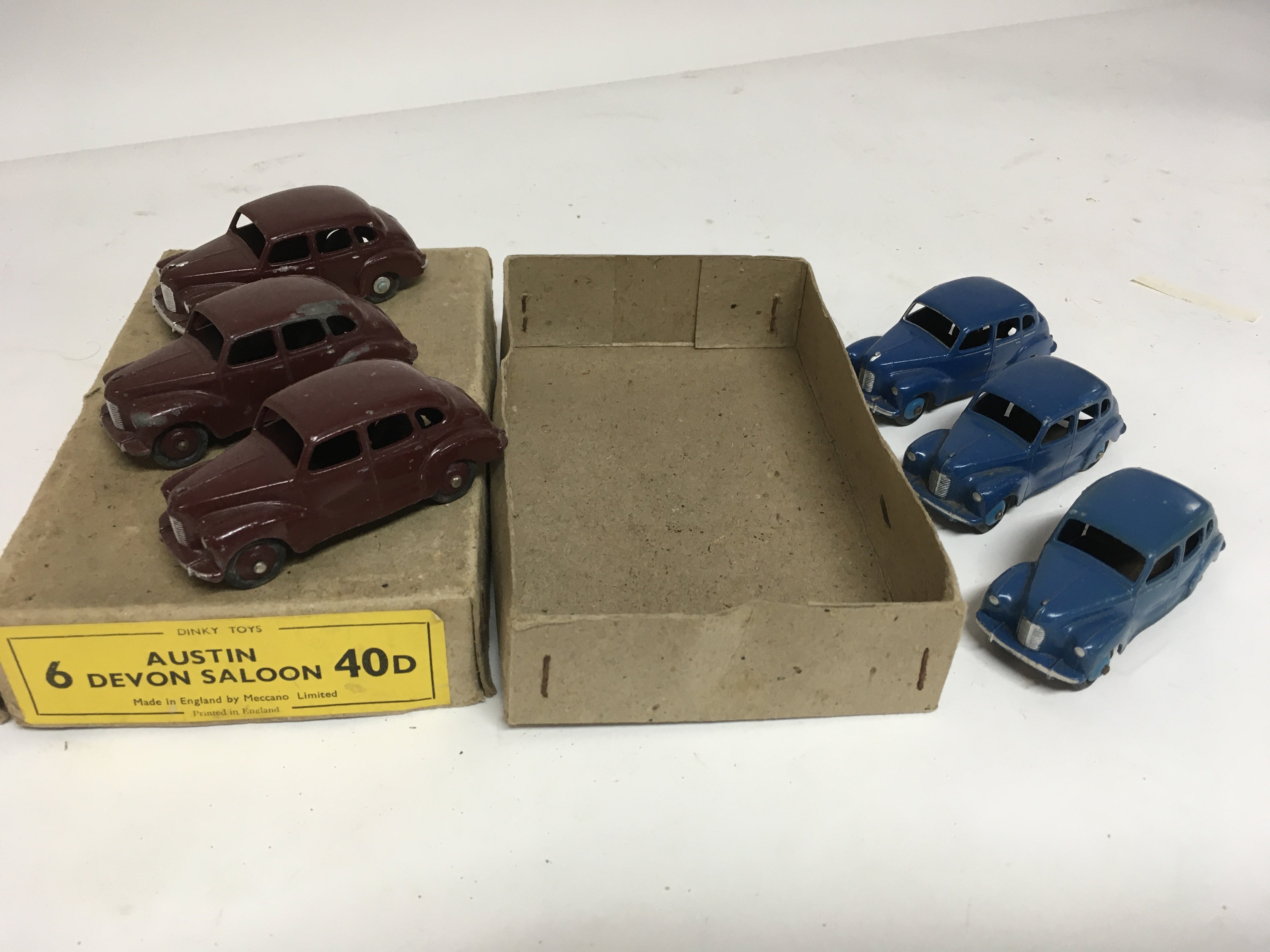 Dinky toys, #40D, Trade box of 6x Austin Devon Sal