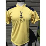 1982 Tottenham Cup Final Signed Football Shirt: Em