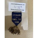 1910 FA Cup Final Stewards Football Badge: Barnsle