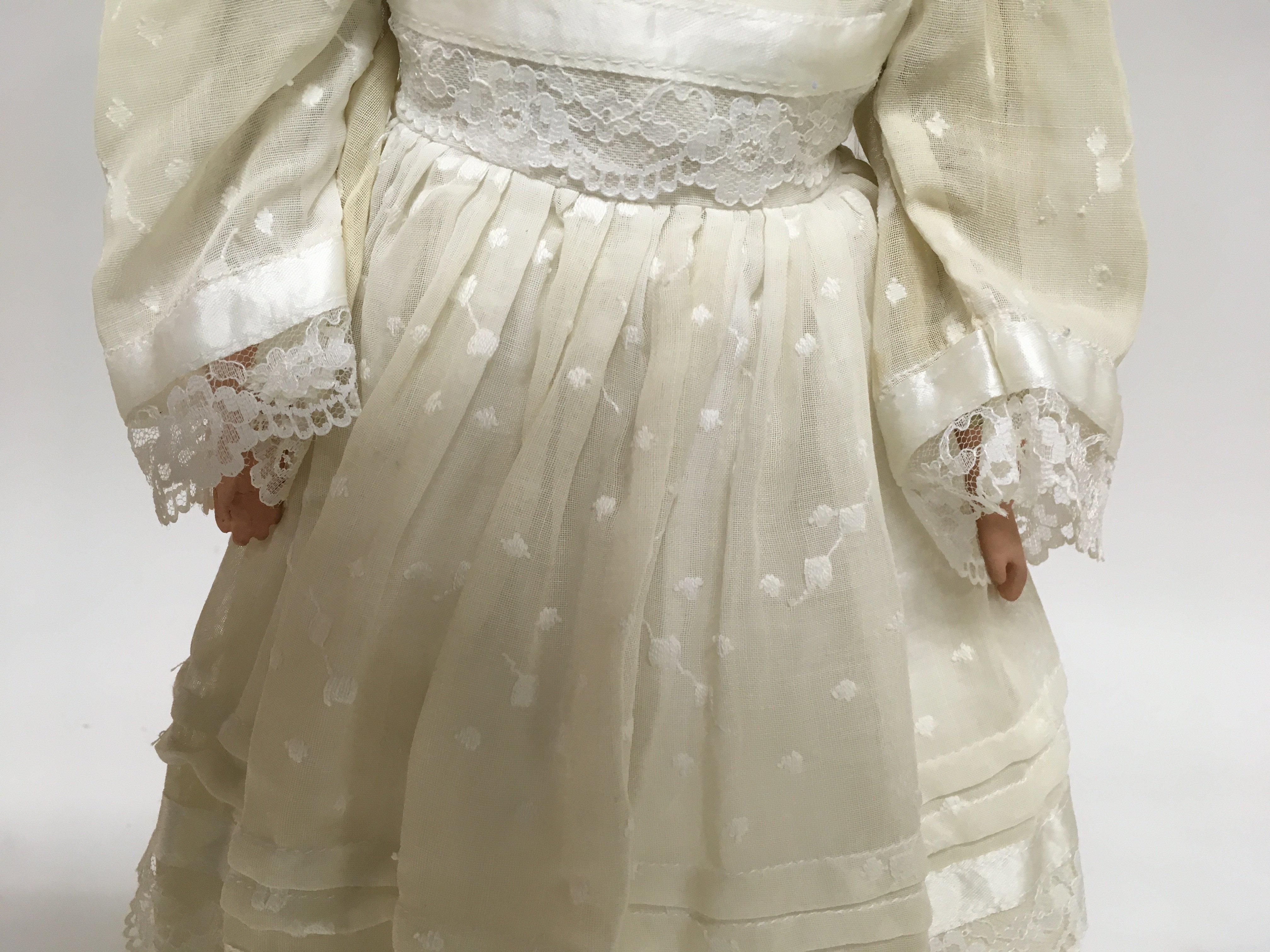 A M German doll marked 370 in Edwardian style dres - Image 2 of 6
