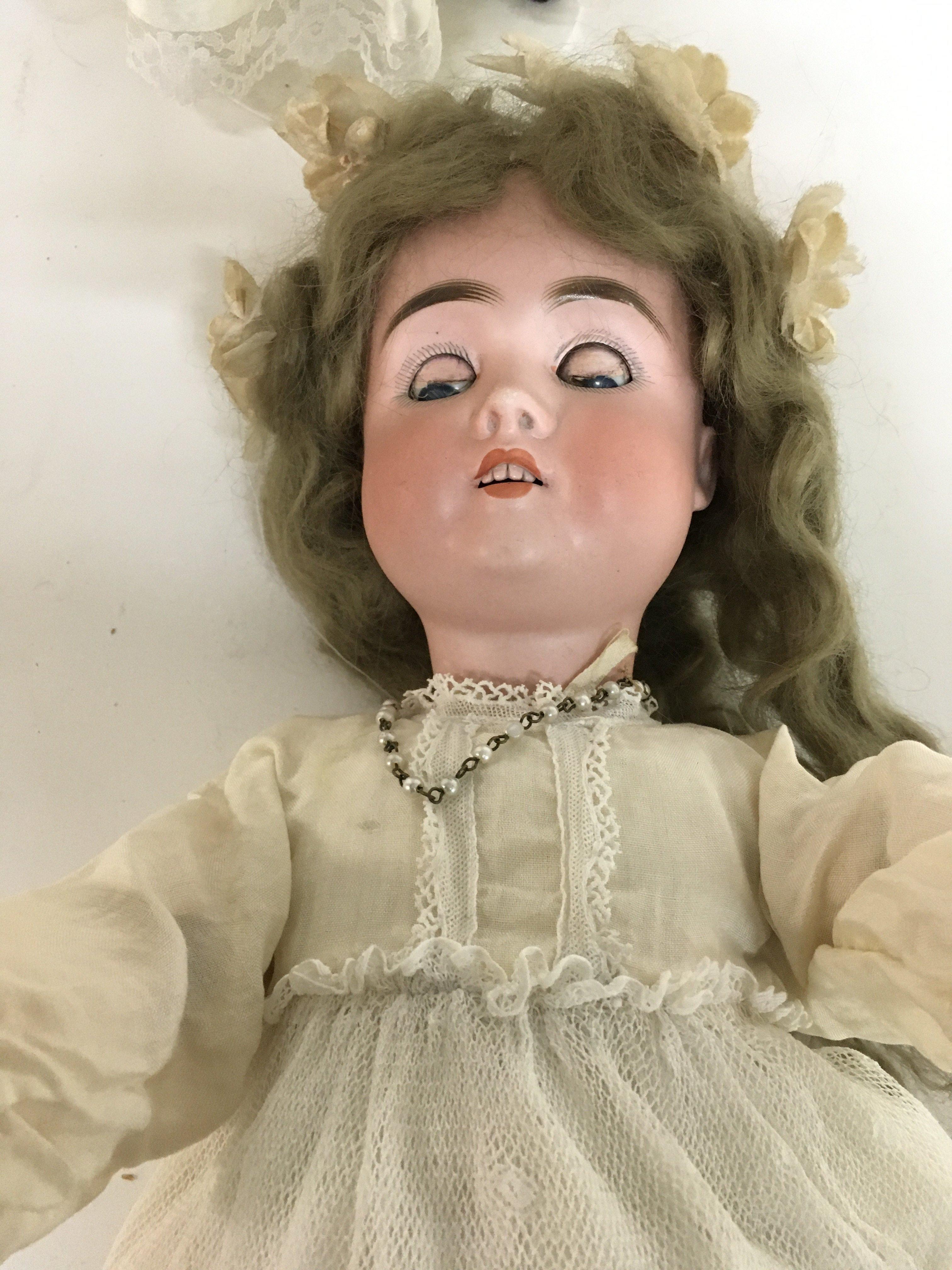 A M German doll marked 370 in Edwardian style dres - Image 4 of 6