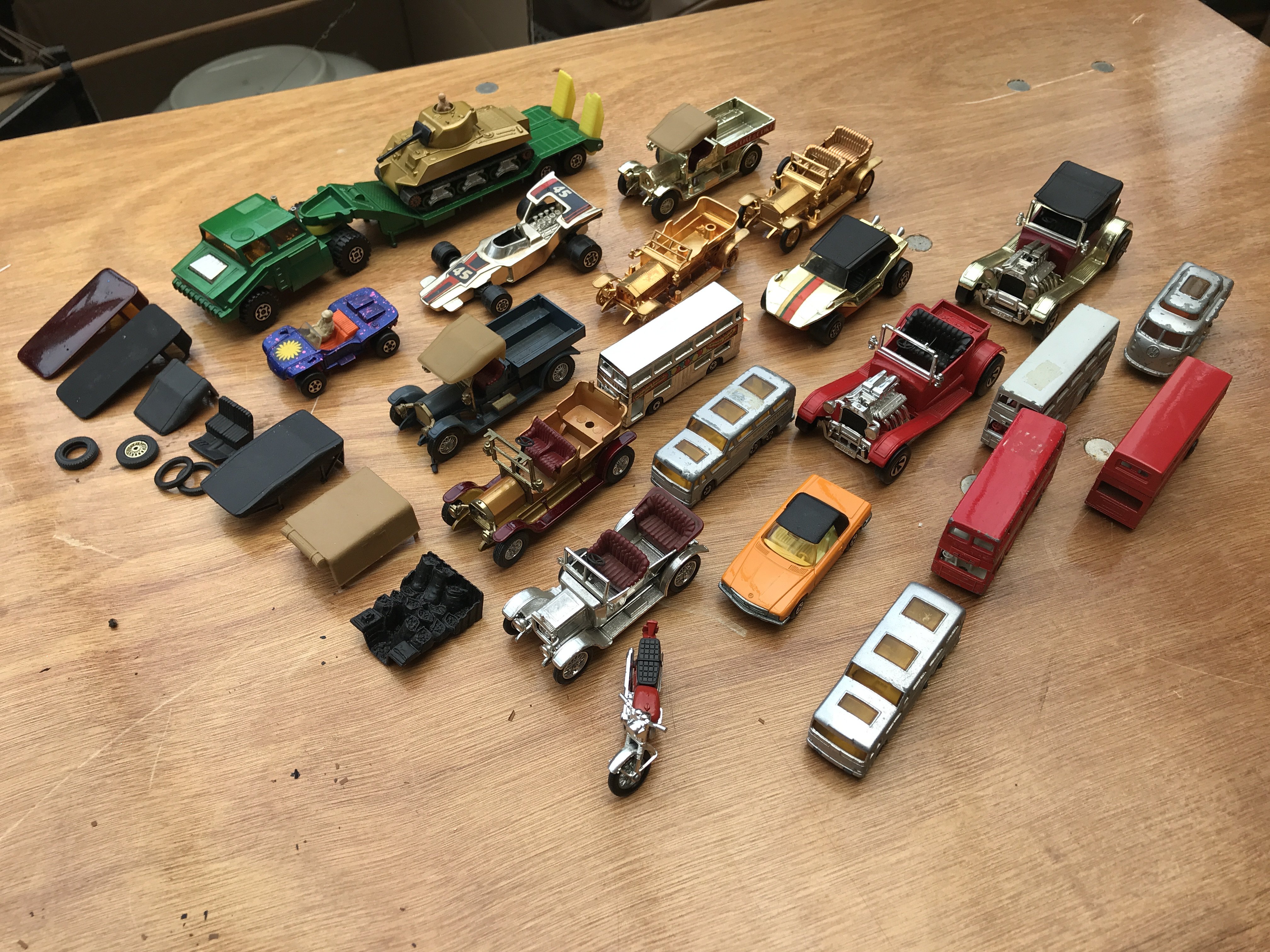 A collection of Matchbox diecast vehicles, includi