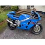 A Suzuki GSX600 SRAD, in need of attention mechanically being sold without MOT, 21174 miles, V5