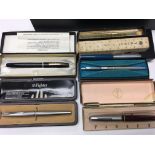 A collection of Boxed vintage Fountain pens inc. Parker and Sheaffer etc.