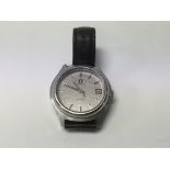 A Vintage gent's Tissot Quartz watch with date ape