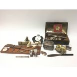 A small qty of small items including a small gilt
