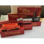 A collection of Tri-ang 'OO' gauge models includin