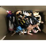 A collection of 35 wwe figures. Some broken.