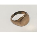 A Gents 9carat gold signet ring weight 6g