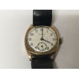 A Gents Vintage 9carat gold cased watch Pinnacle m