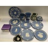 A box of Wedgwood jasperware items comprising Chri