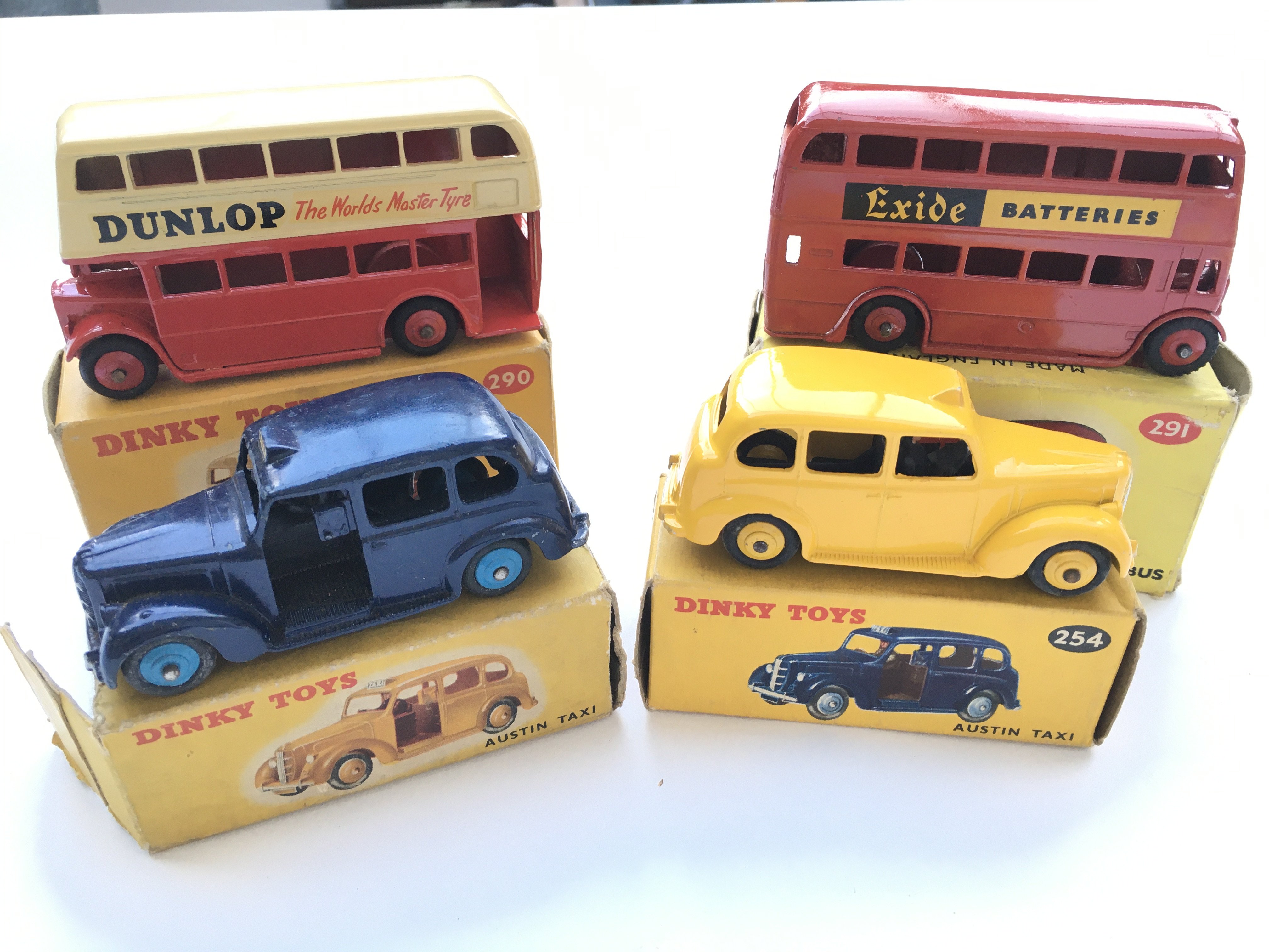 2 boxed Austin Taxis #251 one blue and one yellow, - Image 2 of 6