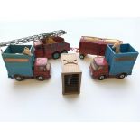 A Corgi Chipperfields Circus crane (damaged) 2 x C