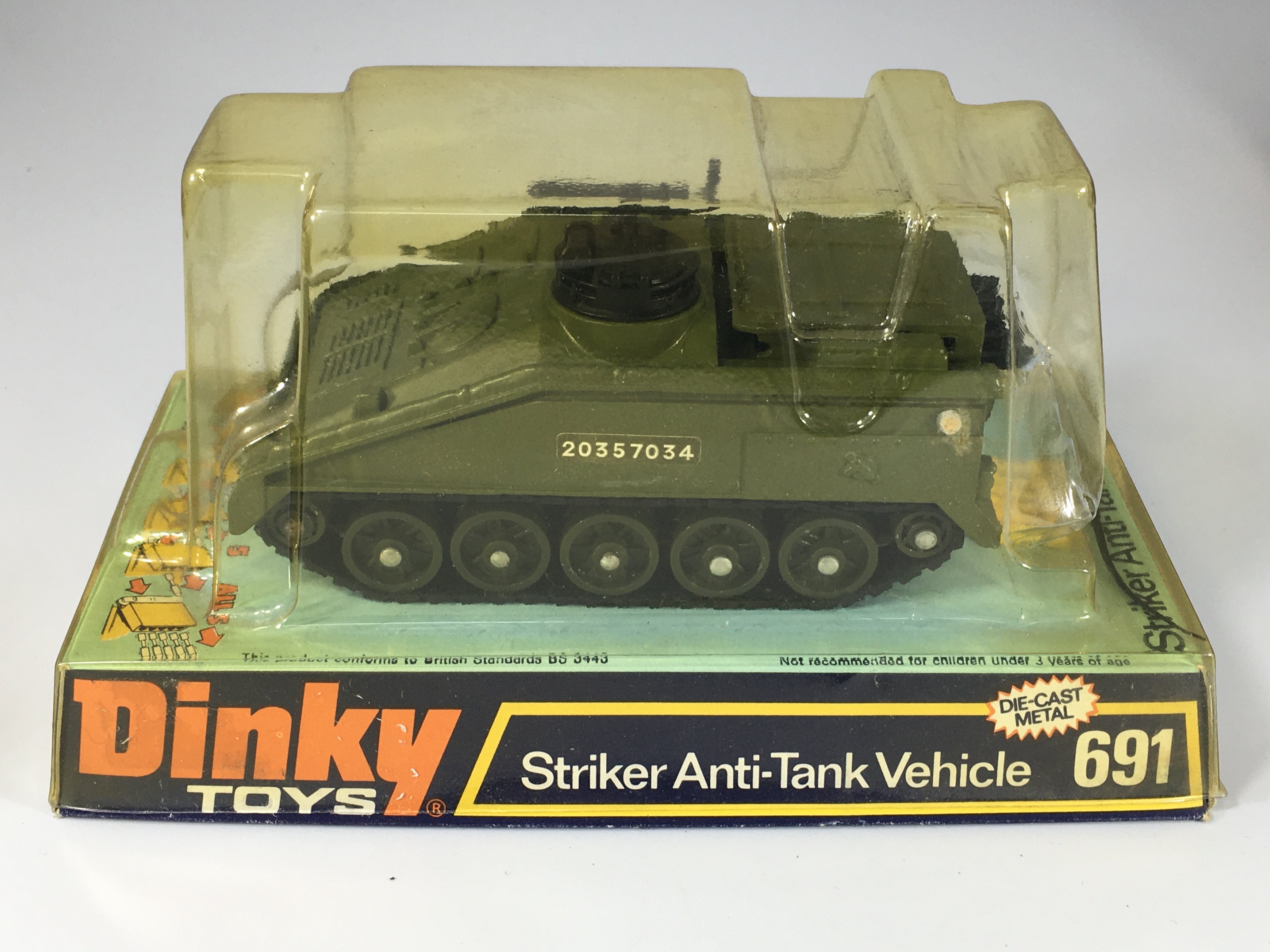 A Dinky Daimler armoured car #676 a Striker anti-t - Image 3 of 4