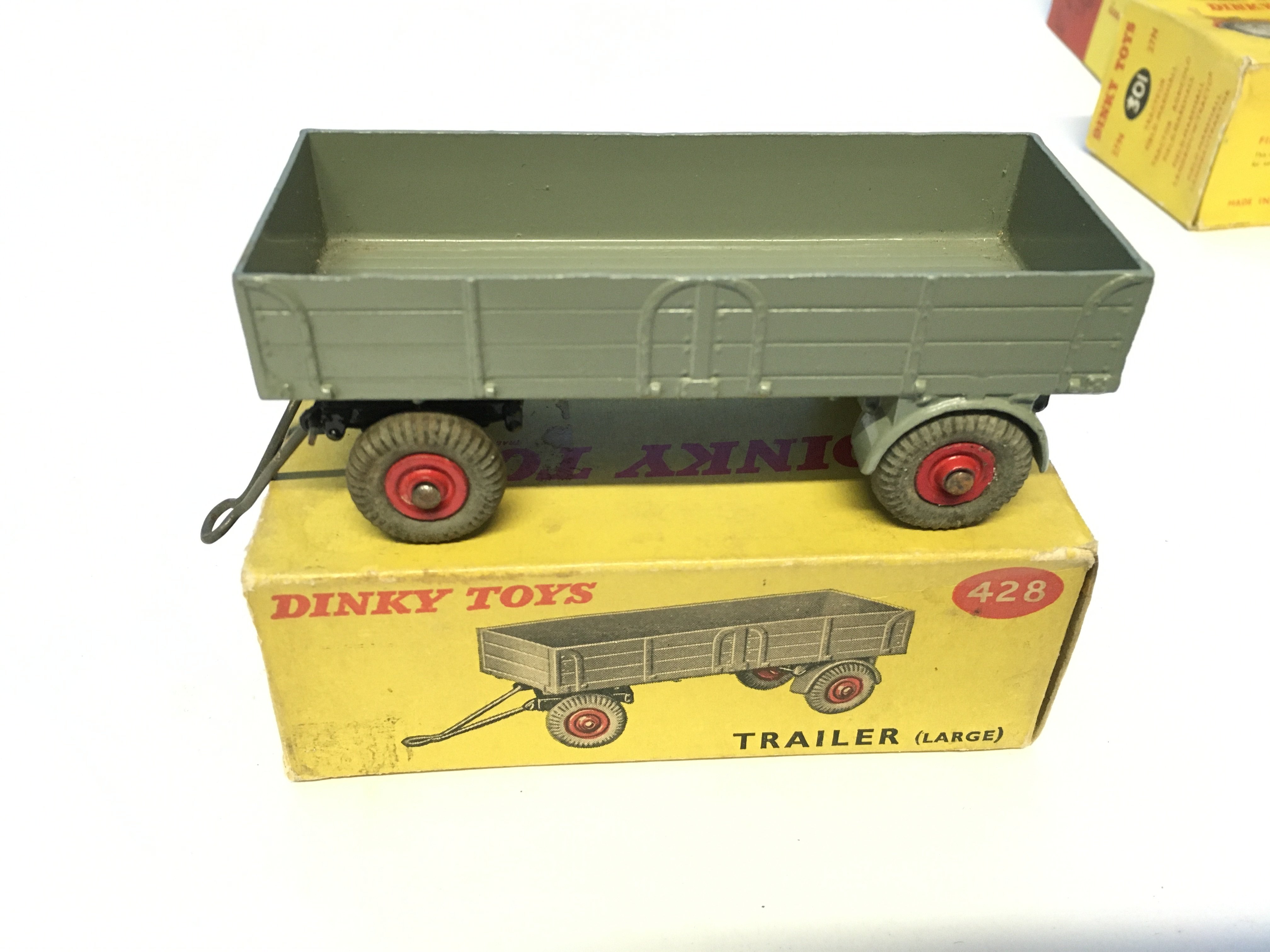 A Dinky Caravan #190,a Land-Rover Trailer #341, a Trailer #429, a Harvest Trailer #320, 2 x Trailer - Image 2 of 9