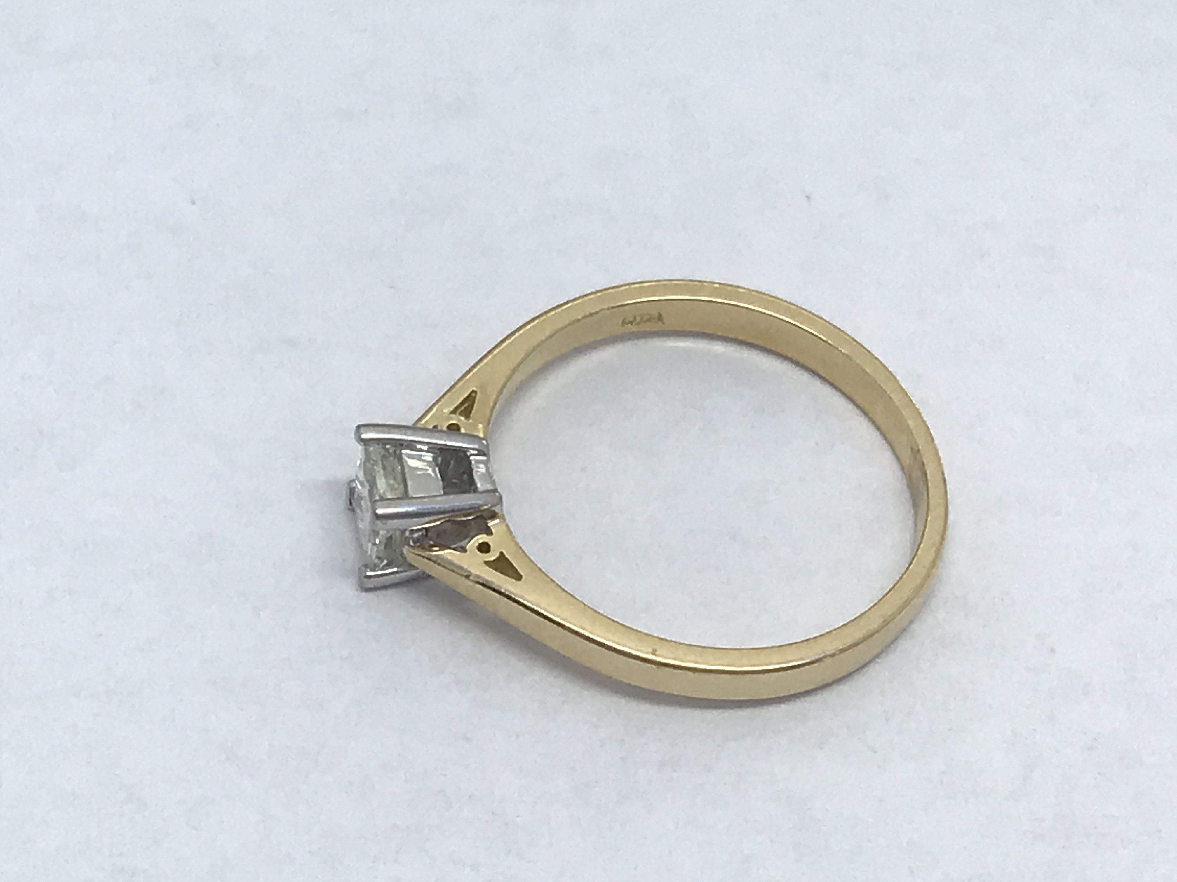 An 18ct gold princess cut solitaire diamond ring, approx.33ct, approx 2.5g and approx size L. - Image 3 of 3