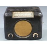 Bush 1950s type DAC 90 long wave/medium wave wireless set in Bakelite case