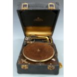 Decca 85 Salon 1920s/30s wind up portable gramophone with side opening needle compartment