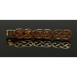 A 9ct gold tie clip in a Celtic design, 3.3g